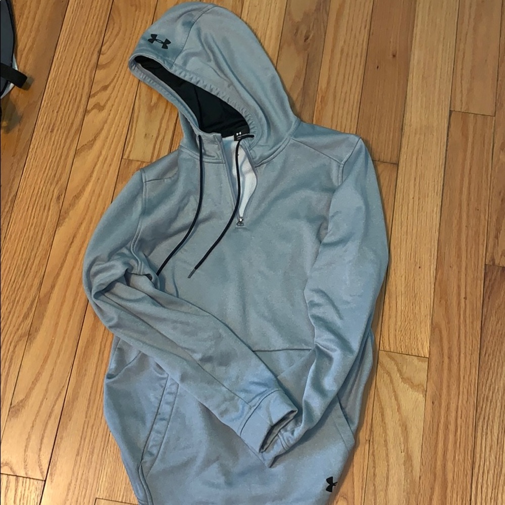 grey sweatshirt for men or women